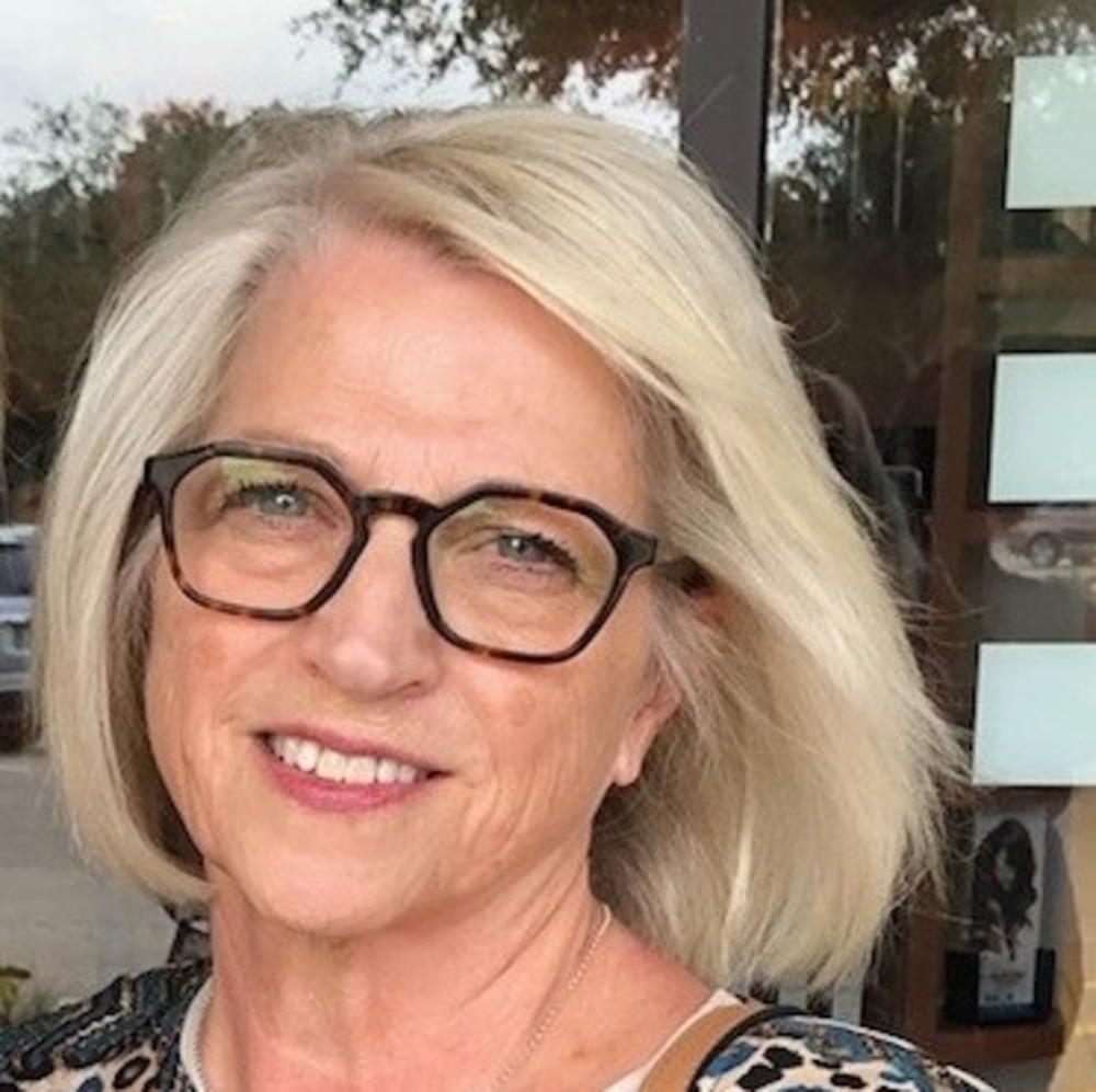 Meet your Posher, Delores